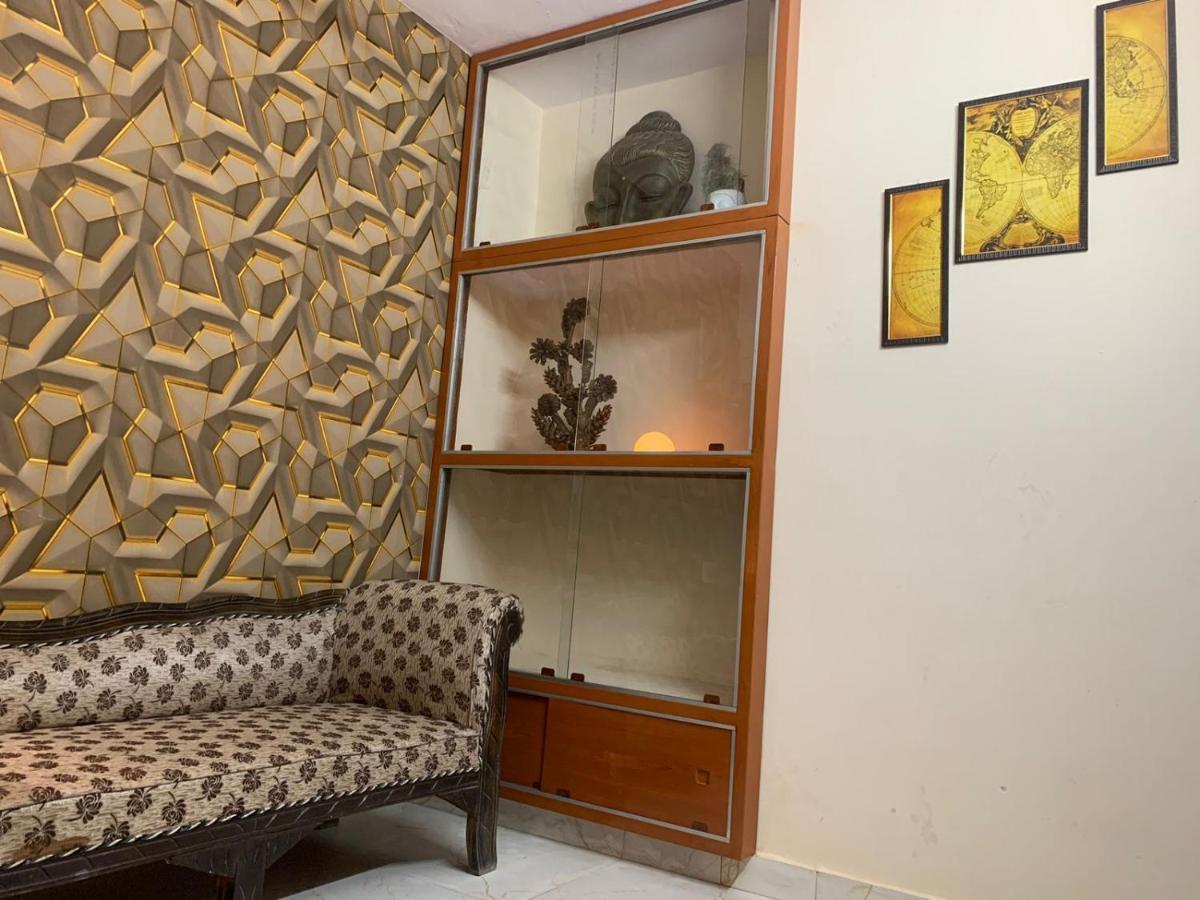 Privyrooms Gorakhpur Kültér fotó