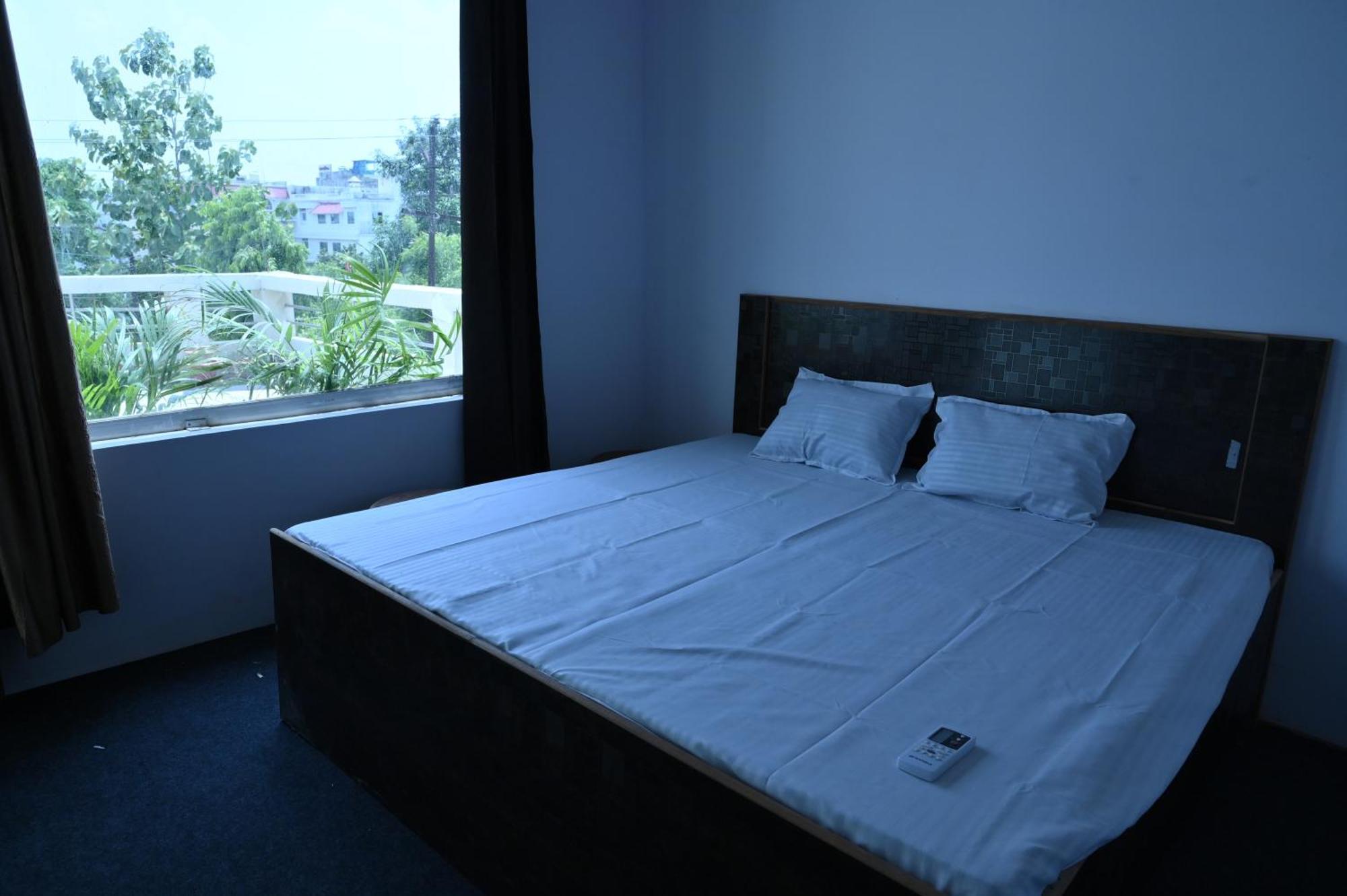 Privyrooms Gorakhpur Kültér fotó