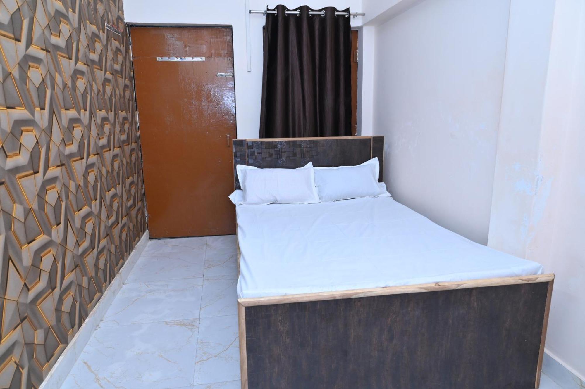 Privyrooms Gorakhpur Kültér fotó