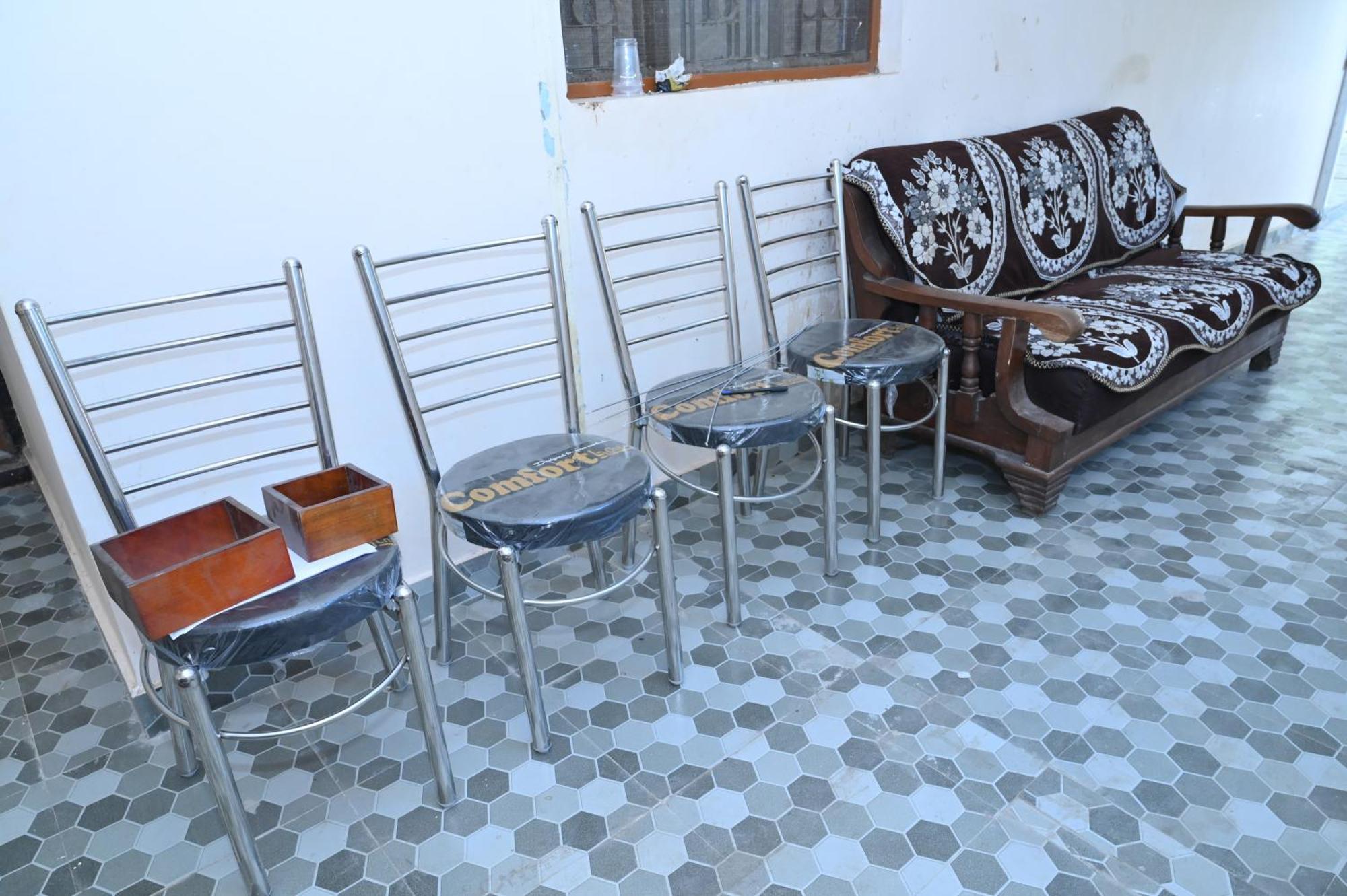 Privyrooms Gorakhpur Kültér fotó