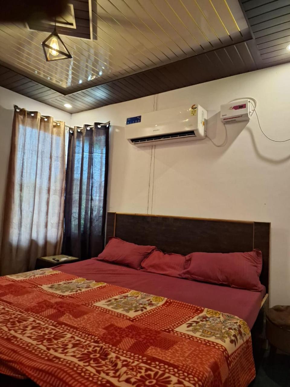 Privyrooms Gorakhpur Kültér fotó